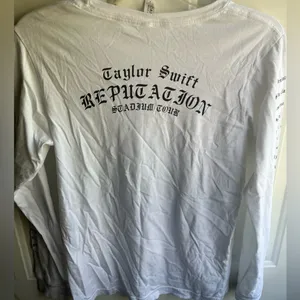 Taylor Swift Reputation Tour Shirt Long Sleeve Women's Small White‎ Music thumbnail 5