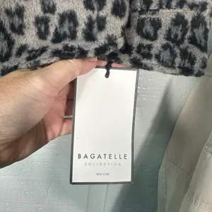 Bagatelle Gray Animal Print Wool Button Down Shacket Size XS EUC thumbnail 4