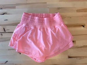 OFFLINE by Aerie High-Rise Hot Stuff Shorts XS thumbnail 5