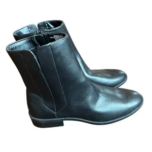 Loft flat ankle Women’s Black vegan leather ankle boots size 11 thumbnail 3