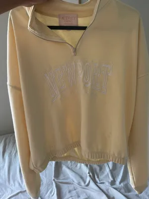 Francesca’s Sweatshirt  thumbnail 2