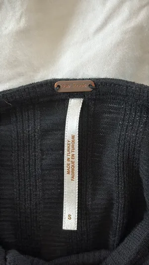 Free People Black Top thumbnail 2