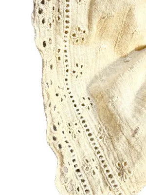 NORDSTROMS DELUC Women’s Lace Detail Flutter Sleeve Crew Neck Top Shirt Size M thumbnail 8