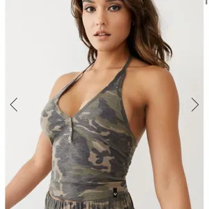 True religion Camo halter top thumbnail 1