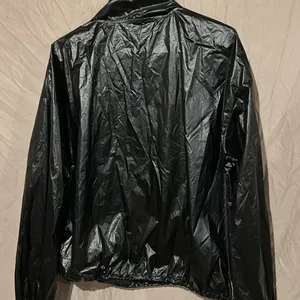 Under armour jacket ￼ thumbnail 3