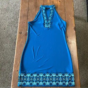 White House Black Market Beaded Turquoise Jersey Embroidered Shift Dress thumbnail 2