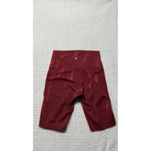 Lululemon wunder High-Rise Biker Short 8 Red Merlot Diamond Dye Nulu Size 4 thumbnail 3