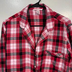 Victoria’s Secret Pajama Top thumbnail 2