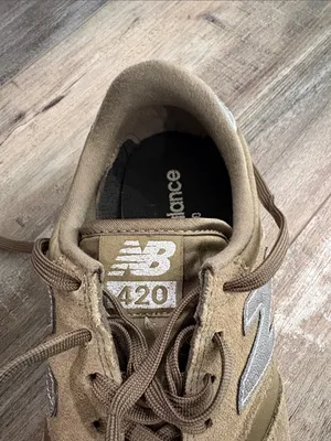 New Balance 420 olive green and silver 7.5 thumbnail 10