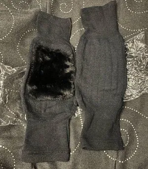 Black Knit knee Warmers with Faux Fur thumbnail 1