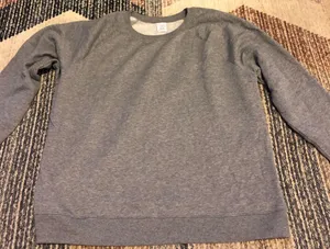 Long Sleeve Gray Sweatshirt Size XXL thumbnail 1