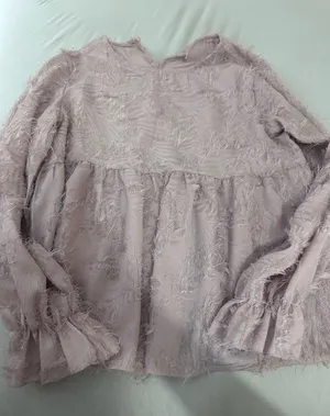 Pink Boutique Style Top Shein Feather  thumbnail 1