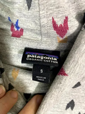 Patagonia Organic Cotton Long Sleeve Top Womens Small Gray Arrow Print Cowl Neck thumbnail 4