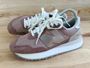New Balance 237 Women's Size 8 W Pink Rose Gold Suede Sneakers WS237MSC thumbnail 1