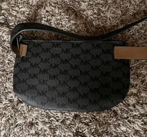 Belt Bag thumbnail 5