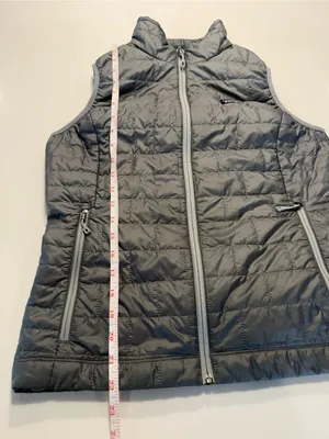 Patagonia Nano Puff Vest Women’s Small Gray Primaloft‎ Quilted Size Small thumbnail 9