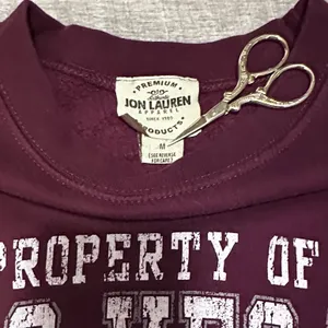 Las Vegas Nevada Crew Sweatshirt Adult M Pullover Distressed Graphic Maroon thumbnail 7
