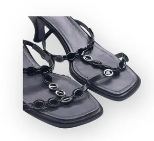new Bandolino 𒀭 T Strap Kitten Heels Mules Sandals 𒀭 Black Leather 𒀭 10M 𒀭 SJP thumbnail 9