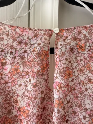 Pink floral dress thumbnail 4