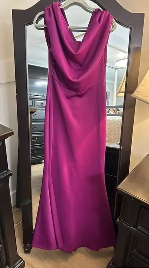 NEW Magenta Formal Maxi Dress Halloween IMPERFECT Large 59” thumbnail 1