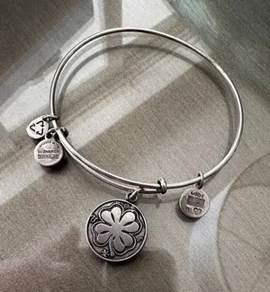Alex and And Four Leaf Clover Shamrock Bangle Bracelet thumbnail 1