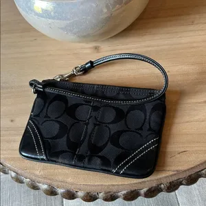 Coach Vintage Authentic Classic Black Logo Canvas Wristlet thumbnail 3