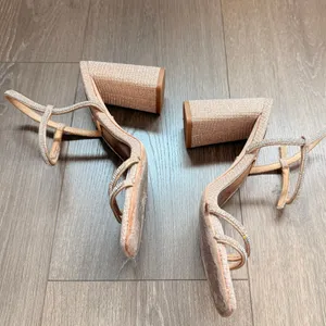 Badgley Mischka Ultima Block Heels‎ Soiree Date Night Bridal Wedding US 6.5 thumbnail 4