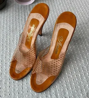 Vinyl geo burnt orange/brown vintage AMANO heel thumbnail 2
