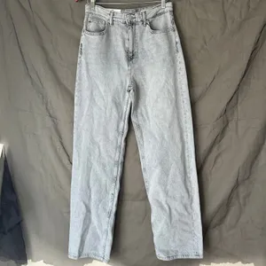 Zara Signature Denim High Rise Wide Leg Jean in Grey US Size 6 thumbnail 5