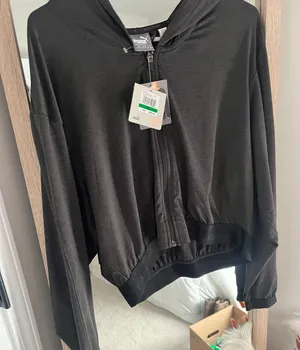 Dry Fit Zip Up Jacket🤍 thumbnail 1