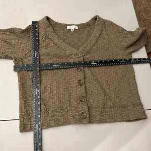 Two‎ By Vince Camuto Cardigan Sweater Women Large Green Buttons V-Neck Knit Crop thumbnail 2