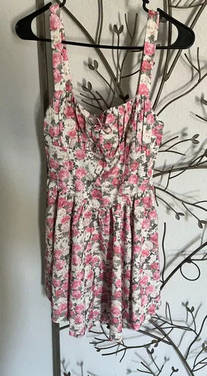 Pink and white floral baby doll dress thumbnail 1