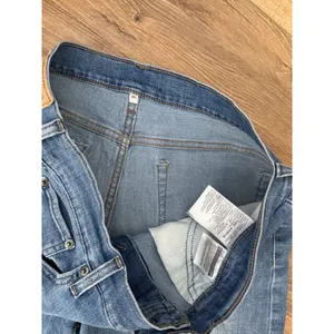 Levis Jean Shorts Bermuda Midi Dad Classic Stretch Blue Stretch Women’s 30 thumbnail 2
