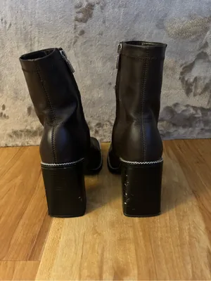 Aldo Dark Brown Faux-Croc Ankle Booties with Square Toe Women’s Size 8 thumbnail 4