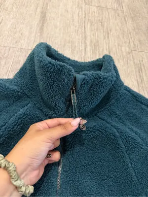 Lululemon Scuba Oversized Cropped Fleece Funnel Neck thumbnail 2
