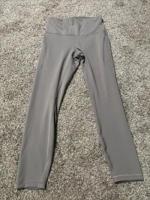 Lululemon Wunder Train High-Rise Tight with Pockets 25" size 8 thumbnail 2