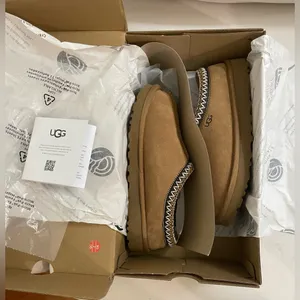 UGG NIB Tasman Slippers Shoes Chestnut Color Size 6 Women thumbnail 11