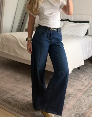 AE Low Rise Baggy Ultra Wide Leg Jeans thumbnail 3