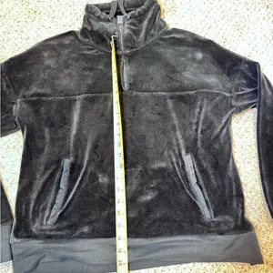 Champion C9 Black Velour Quarter Zip Pullover Jacket Cozy Athleisure Winter Ski thumbnail 7