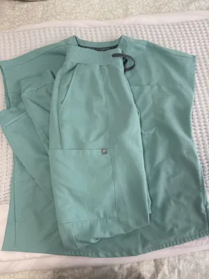 Fabletics Scrub Set XS thumbnail 4