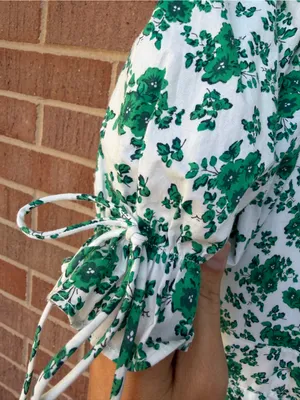 Tuckernuck Hyacinth House Irenea Midi Dress Green Floral Ruffle Puff Sleeve Lrg thumbnail 8