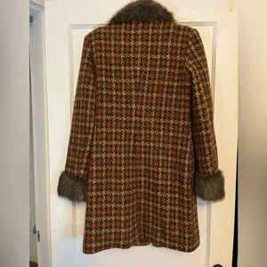 Frenchi coat with fur color Brown Size L thumbnail 3