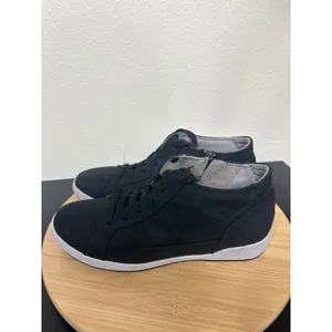 Dansko Onyx Women's 40 Black Leather Mid top Lace Up‎ Side Zip Sneakers thumbnail 5