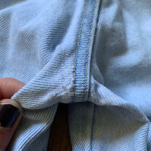 Vintage Guess Jeans size 30 thumbnail 9