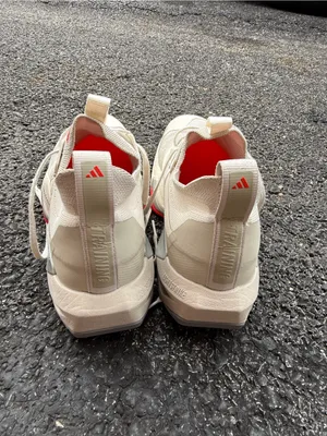 Adidas White Gray Athletic Sneakers Women’s 7.5 thumbnail 5