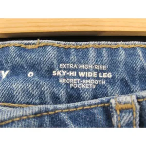 Old Navy Extra High Rise Sky-Hi Wide Leg Braided Trim Denim Jeans Womens Size 0 thumbnail 3