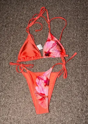 Wild fable floral bikini set thumbnail 1