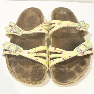 Birkenstock Birkis Yellow Floral Double‎ Strap Size 8 Sandal thumbnail 2