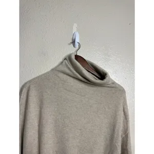 Cuyana Cashmere Blend Funnel Neck Turtleneck Sweater size S/M Oatmeal Beige thumbnail 6