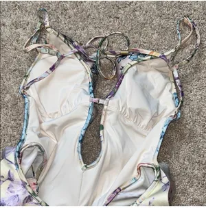 Zimmermann frill swimsuit. S-M thumbnail 9